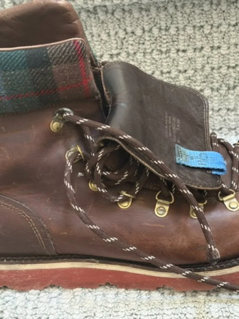 Cole Haan Men's heritage Winter Hiking Boots size 11